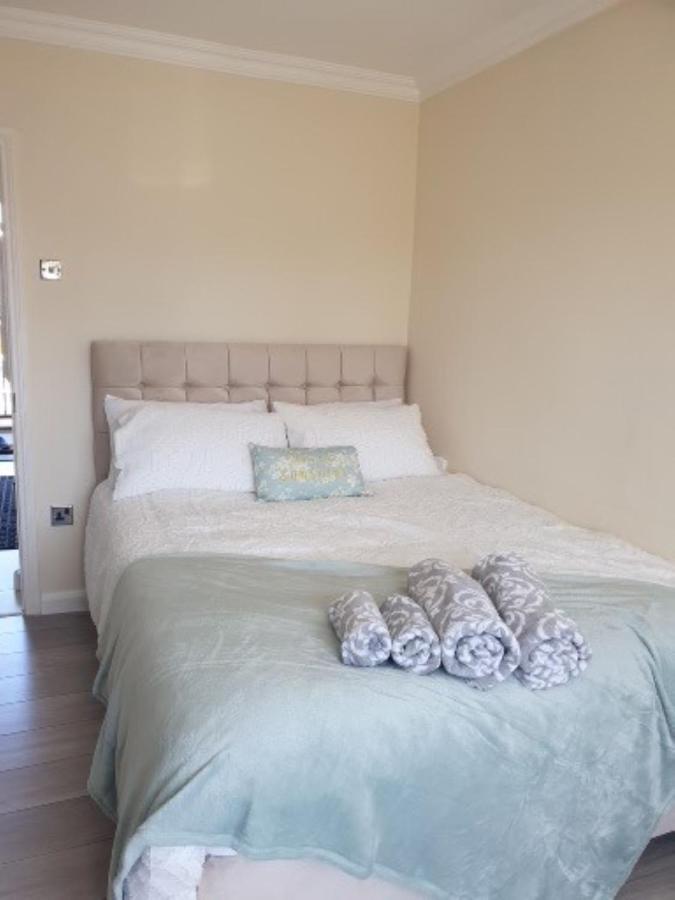 Stylish & Cozy 2-Bedroom Flat In Hoxton & Shoreditch Londra Dış mekan fotoğraf