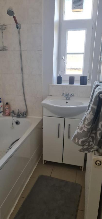 Stylish & Cozy 2-Bedroom Flat In Hoxton & Shoreditch Londra Dış mekan fotoğraf